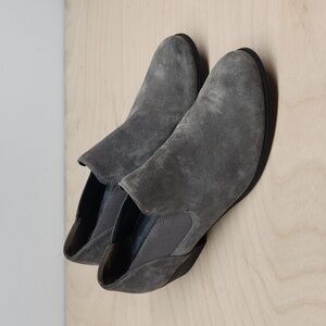 Paul Green Chelsea Ankle Faith Booties Boots Suede Gray Women's Sz 6 EUC NICE!